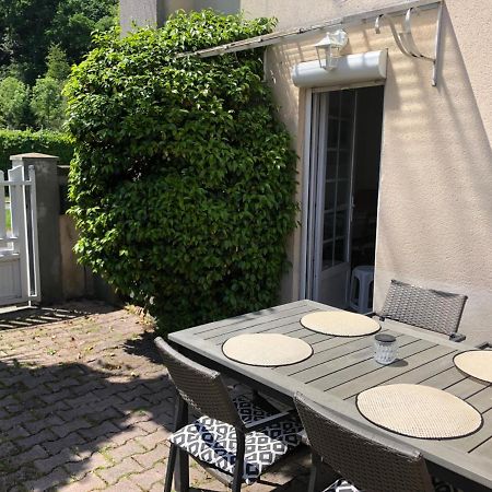 Petite maison avec terrasse Jurançon Extérieur photo
