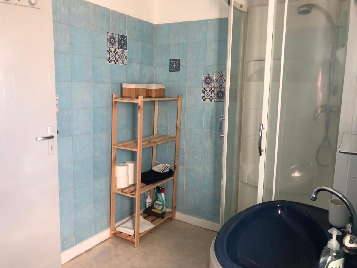 Petite maison avec terrasse Jurançon Extérieur photo